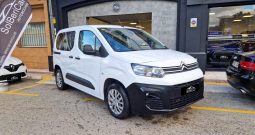 4fa27fe2-f9f0-41b7-9d2e-4eeee6c6be3b copia