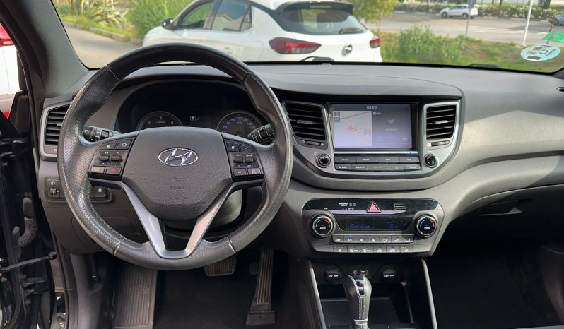 HYUNDAI TUCSON lleno