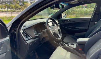 HYUNDAI TUCSON lleno