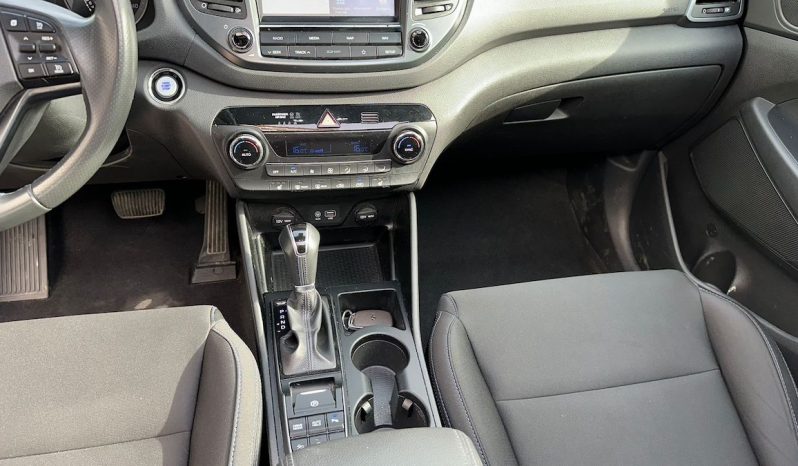 HYUNDAI TUCSON lleno