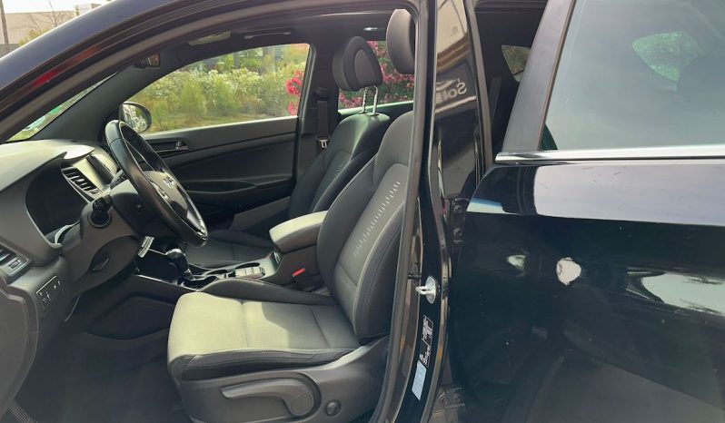HYUNDAI TUCSON lleno