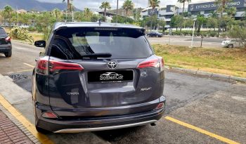 TOYOTA RAV4 D4D ADVANCE lleno