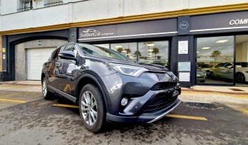 TOYOTA RAV4 D4D ADVANCE lleno