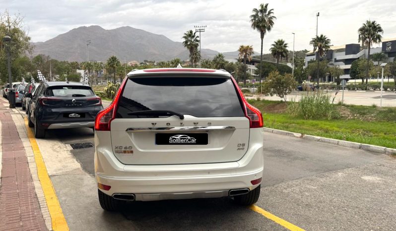 VOLVO XC60 lleno