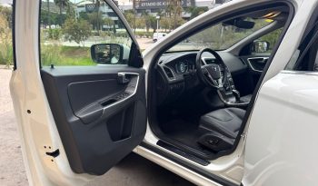 VOLVO XC60 lleno