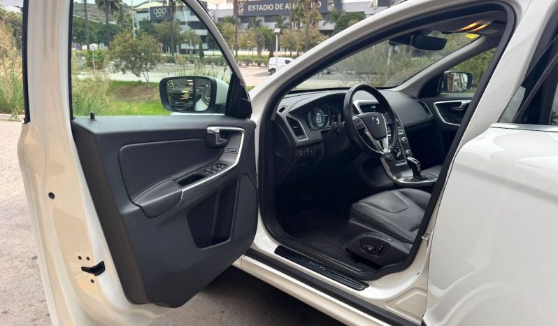 VOLVO XC60 lleno