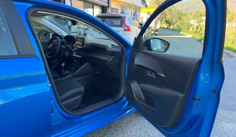 PEUGEOT 208 lleno