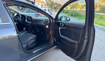 KIA XCEED 1.6 GDI lleno