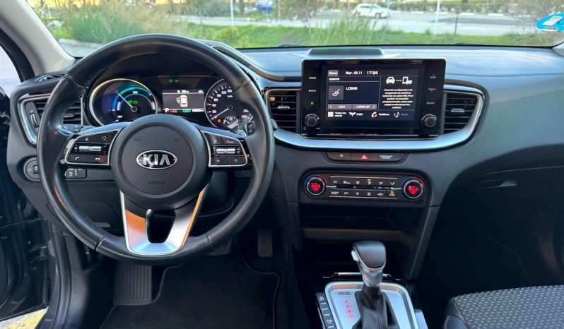 KIA XCEED 1.6 GDI lleno